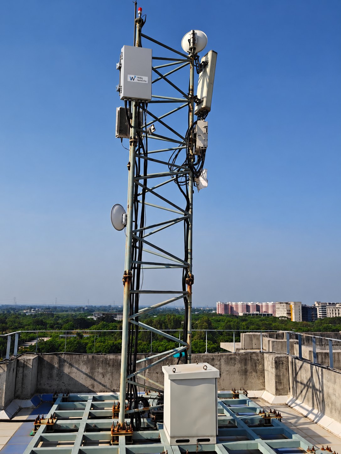 Navabeam radio unit mounted on a tower